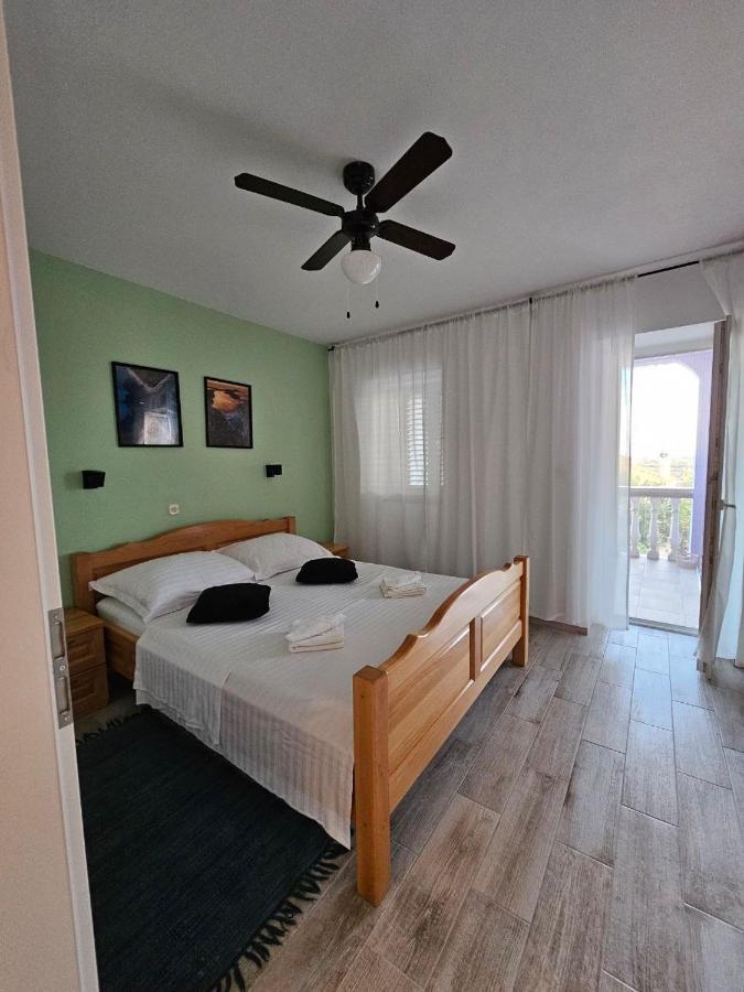 Apartman Lila Cunski Luaran gambar