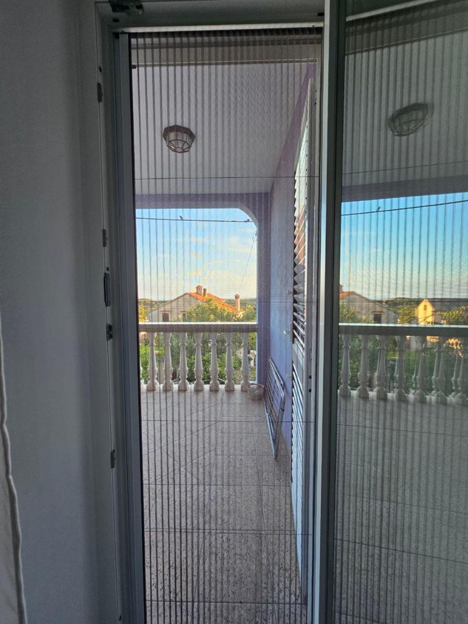 Apartman Lila Cunski Luaran gambar